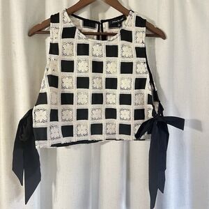 Jacquie The Label Crochet Checkered Pattern Crop Top‎ Women's Side Tie Sz L